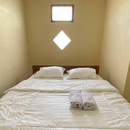 Palace Syariah Homestay Redpartner Banyuwangi  Kültér fotó